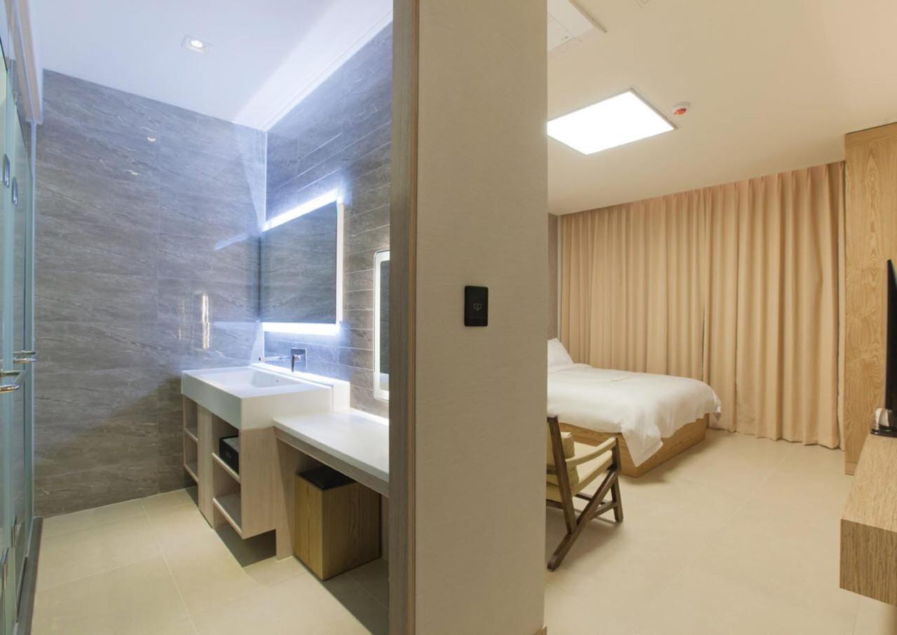 Yeosu Stay Hotel Cameră foto