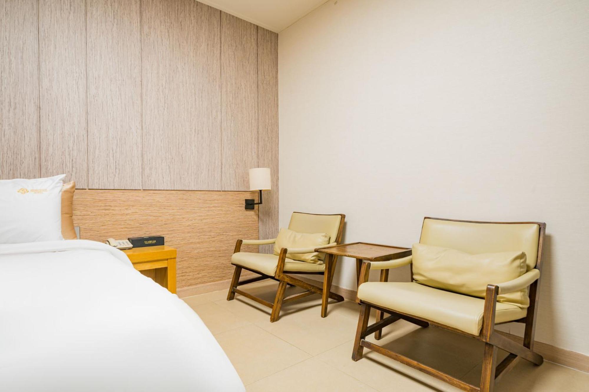 Yeosu Stay Hotel Cameră foto