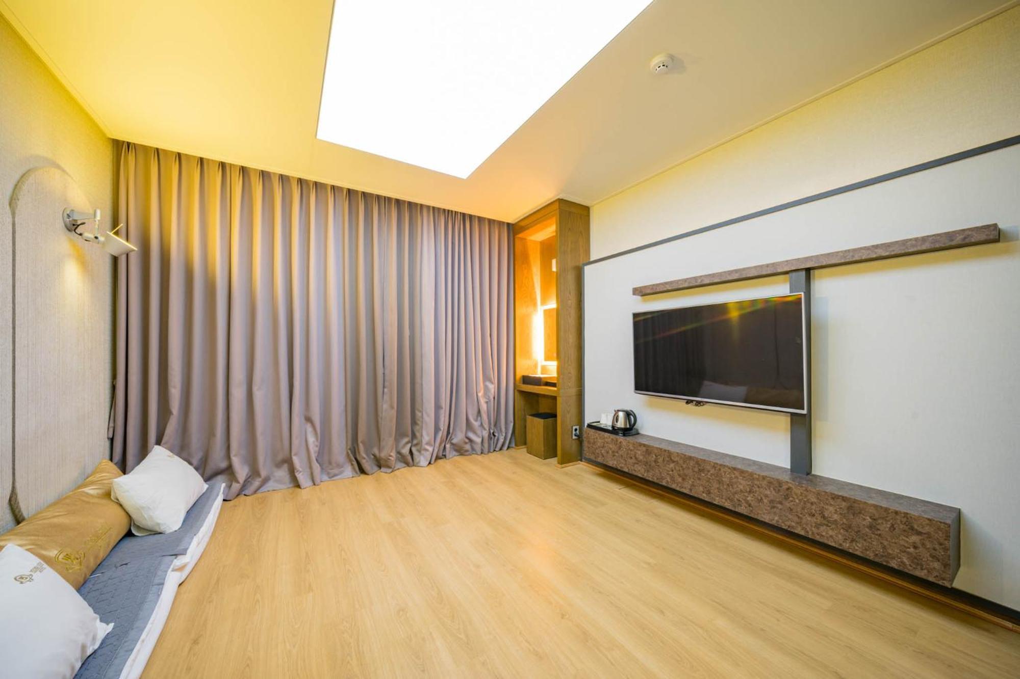 Yeosu Stay Hotel Cameră foto
