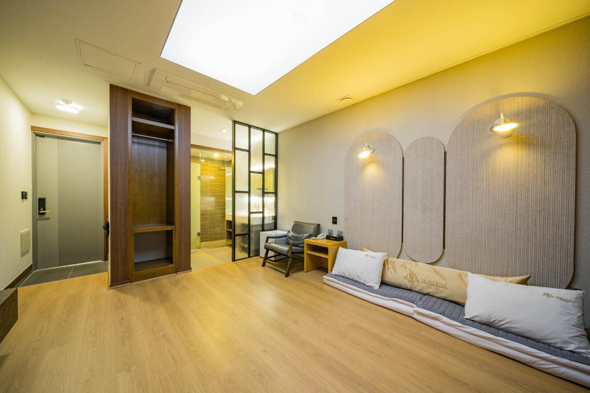 Yeosu Stay Hotel Cameră foto
