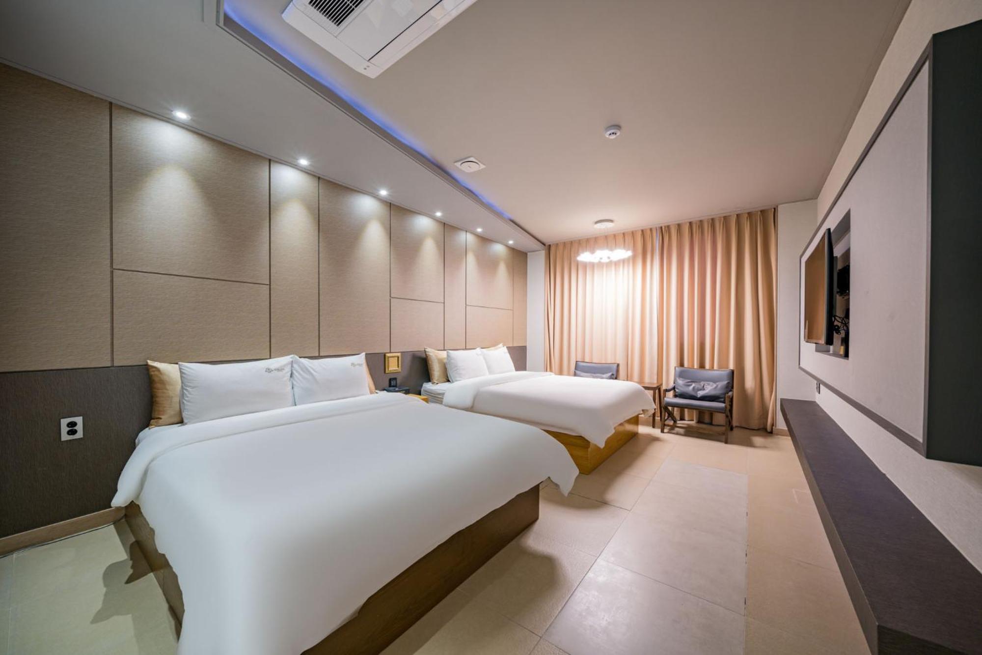 Yeosu Stay Hotel Cameră foto