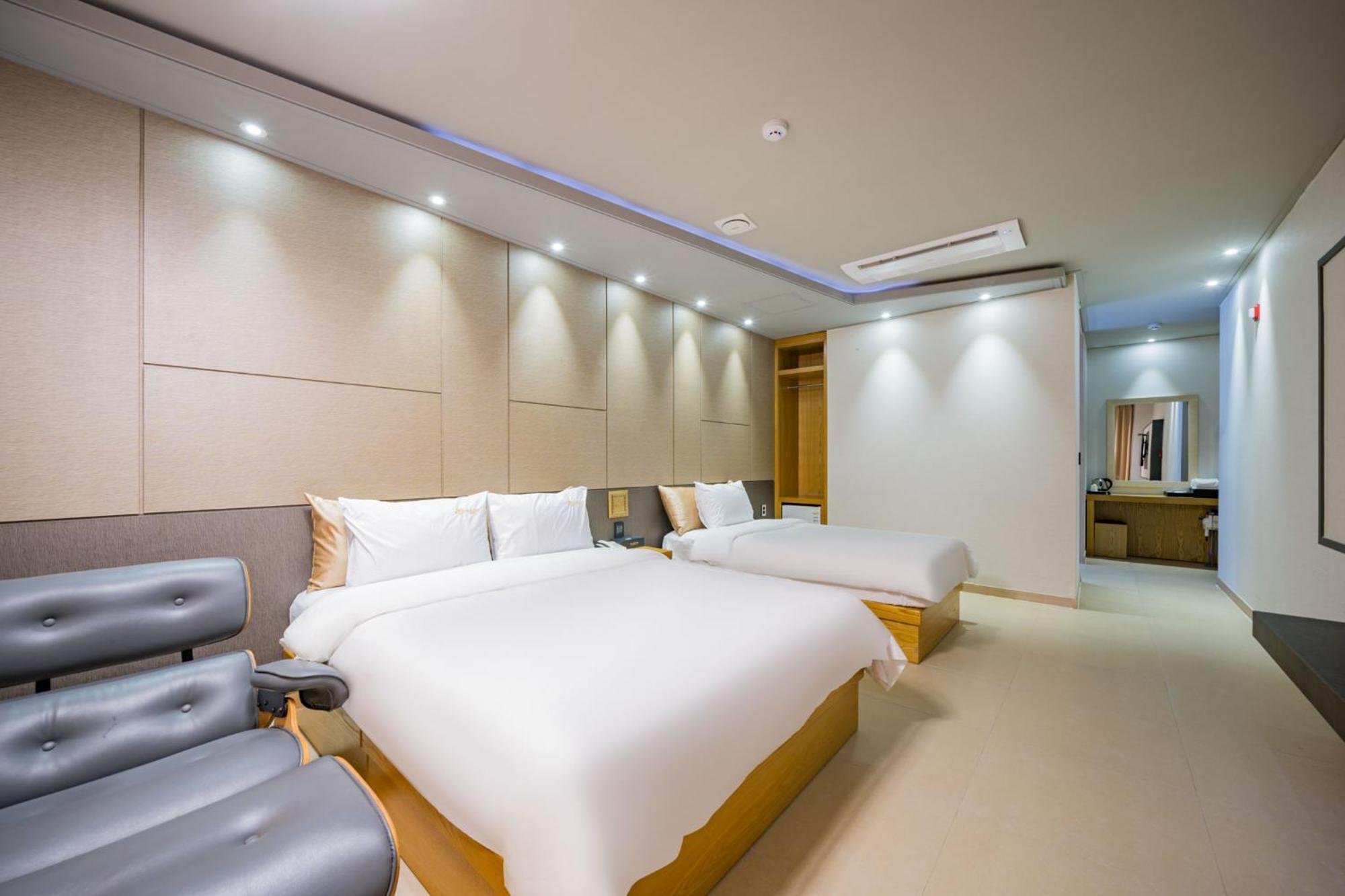 Yeosu Stay Hotel Cameră foto