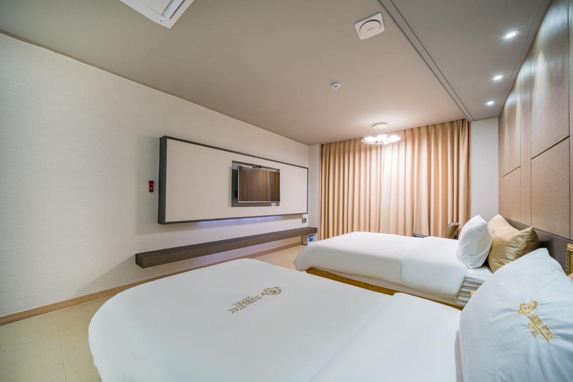 Yeosu Stay Hotel Cameră foto