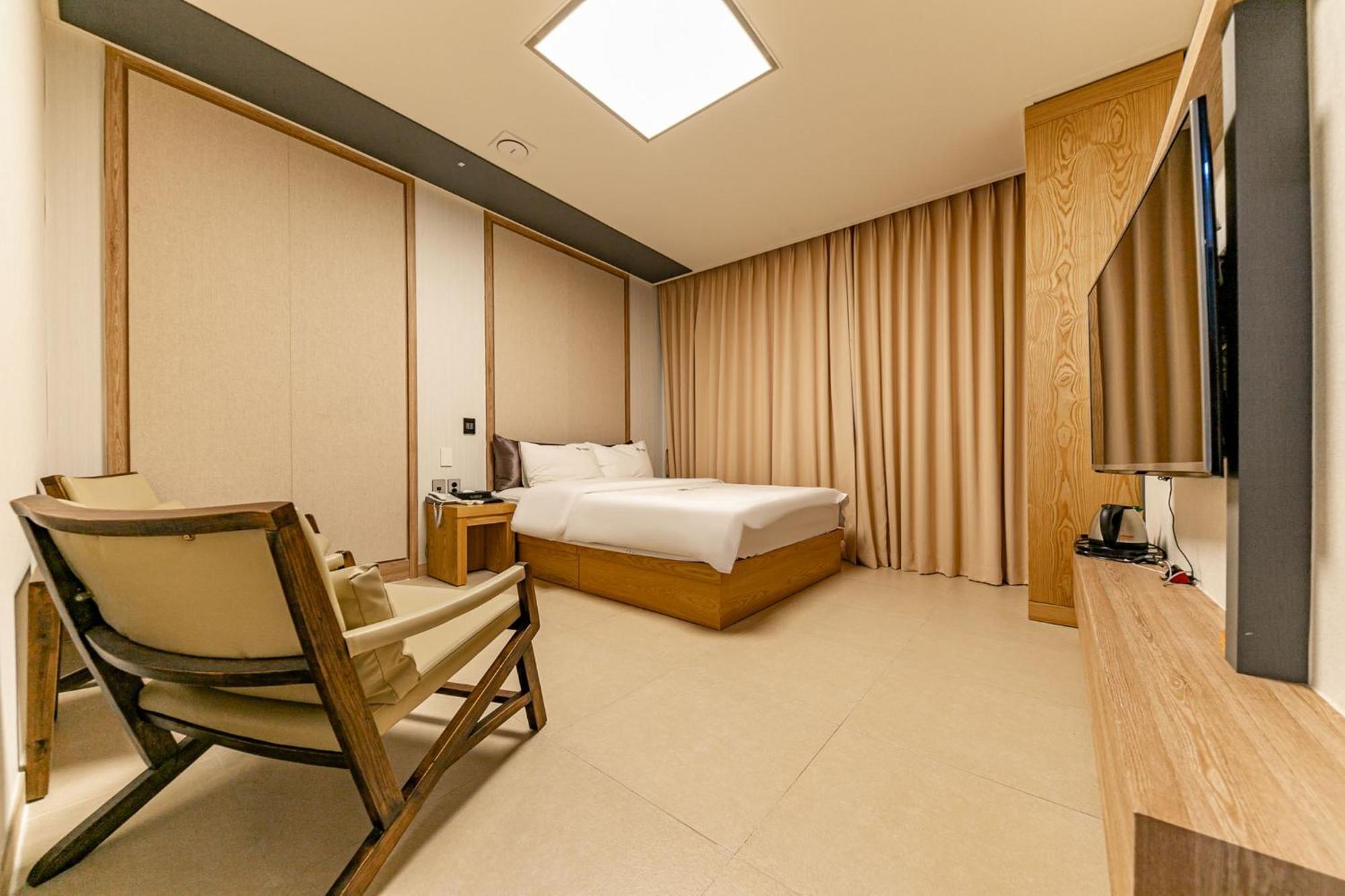 Yeosu Stay Hotel Cameră foto